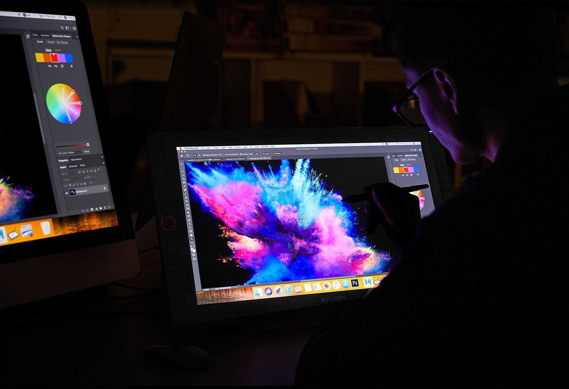  A tela de FHD de 21,5 polegadas combina uma excelente precisão de cores de 88% NTSC (Adobe® RGB ≧ 90% ， sRGB ≧ 120%) 